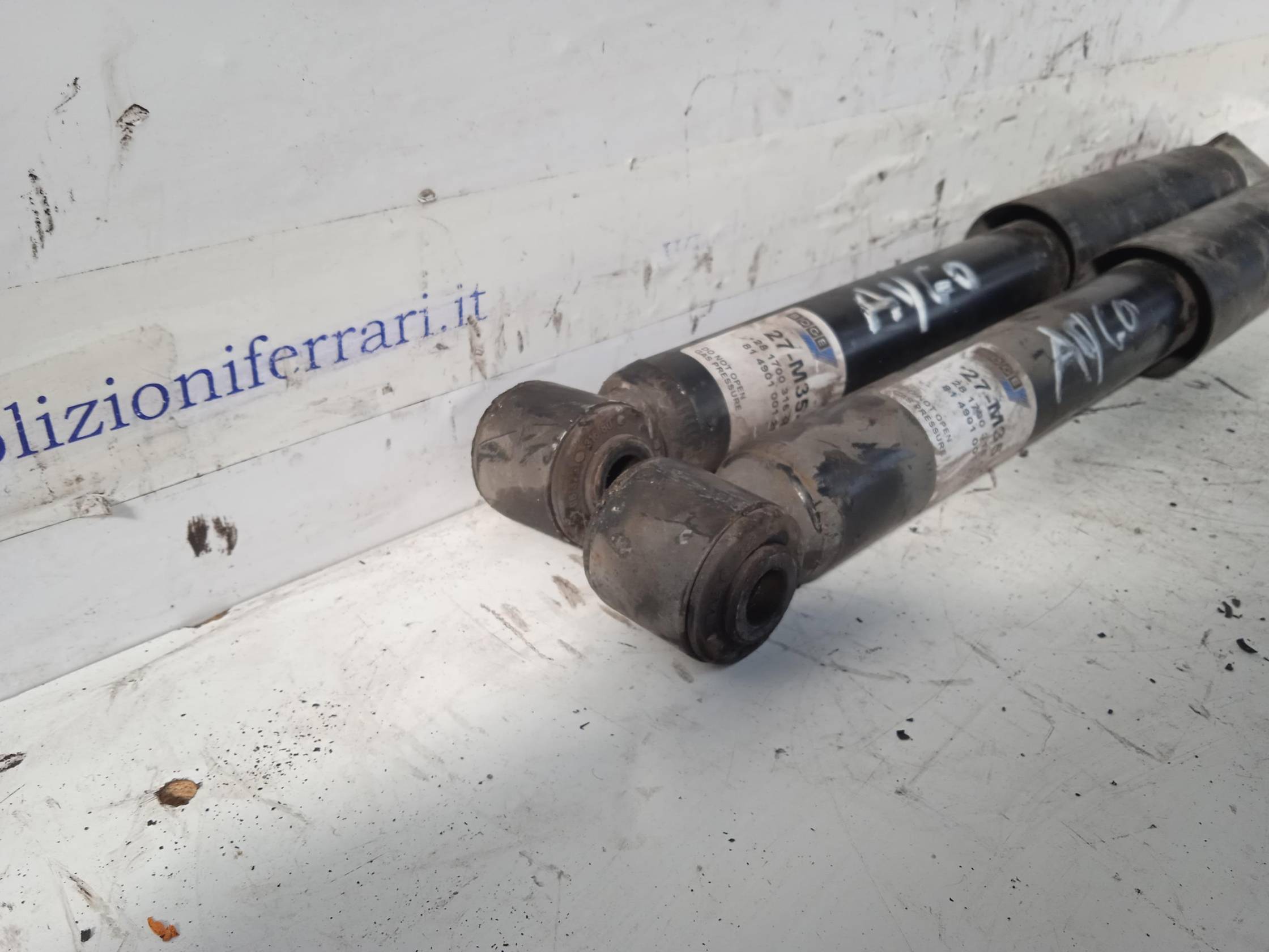 Ammortizzatore post.